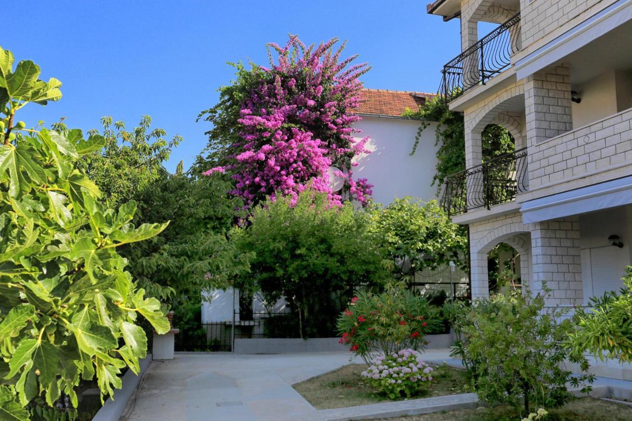 Apartments By The Sea Okrug Gornji, Ciovo - 1069 Trogir Zewnętrze zdjęcie