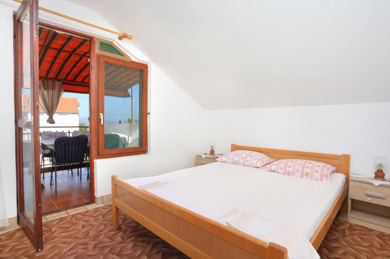 Apartments By The Sea Okrug Gornji, Ciovo - 1069 Trogir Zewnętrze zdjęcie