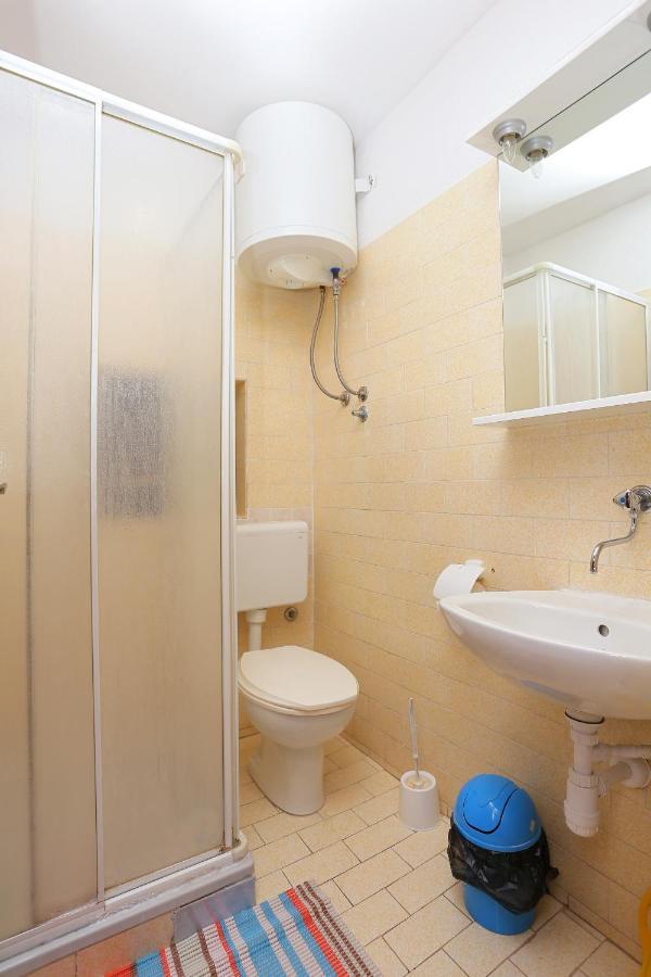 Apartments By The Sea Okrug Gornji, Ciovo - 1069 Trogir Zewnętrze zdjęcie